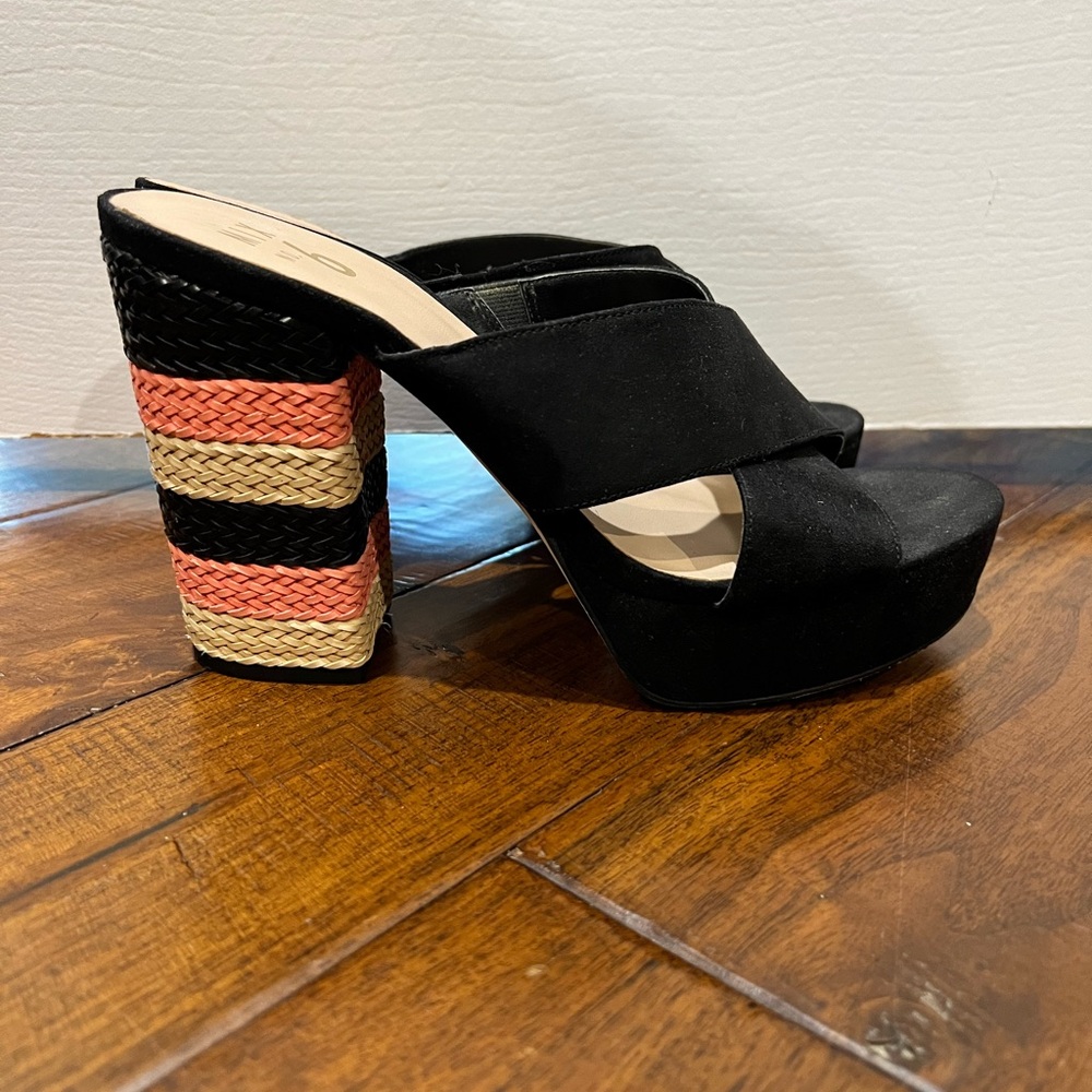 Mix No. 6 Shoes. Size 9.